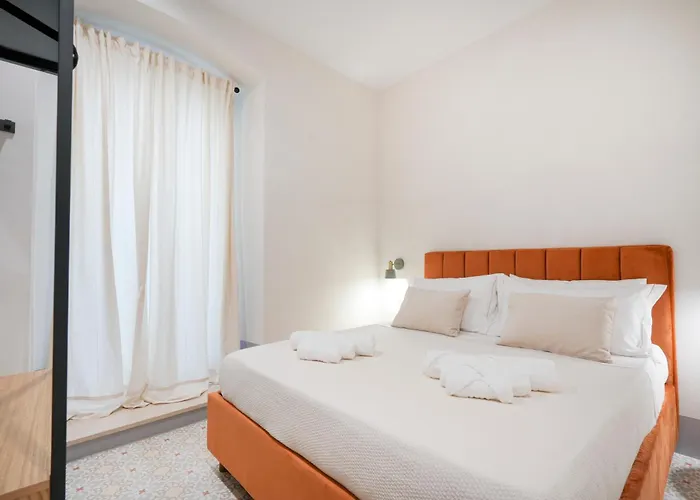 Mimi's - Charming Old Town 3* Bari