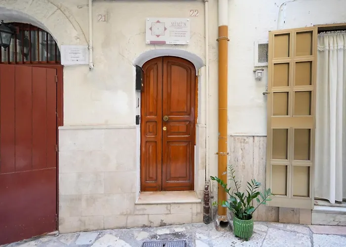 Mimi's - Charming Old Town Pensiune Bari